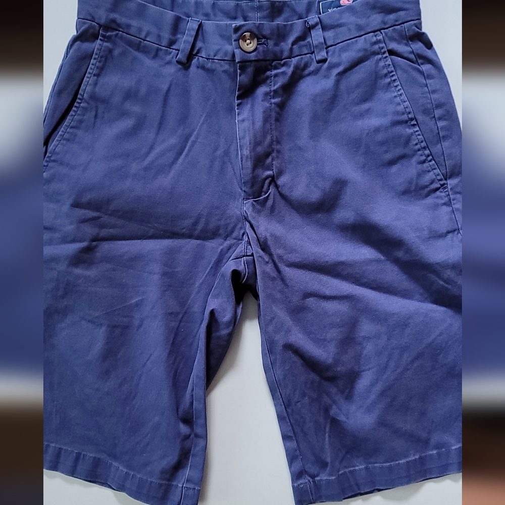Vineyard Vines shorts